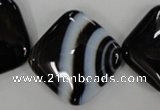 CAG2939 15.5 inches 25*25mm diamond black line agate beads