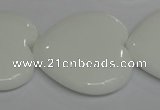 CPB109 15.5 inches 35*35mm heart white porcelain beads wholesale