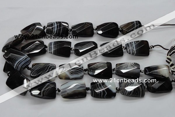 CAA287 22*30mm twisted & faceted rectangle black line agate beads