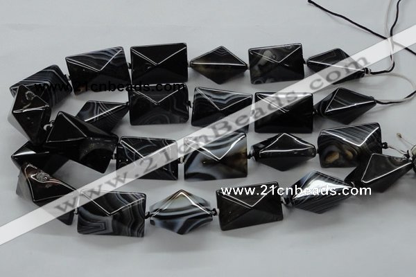 CAA292 15.5 inches 20*20*30mm black line agate gemstone beads