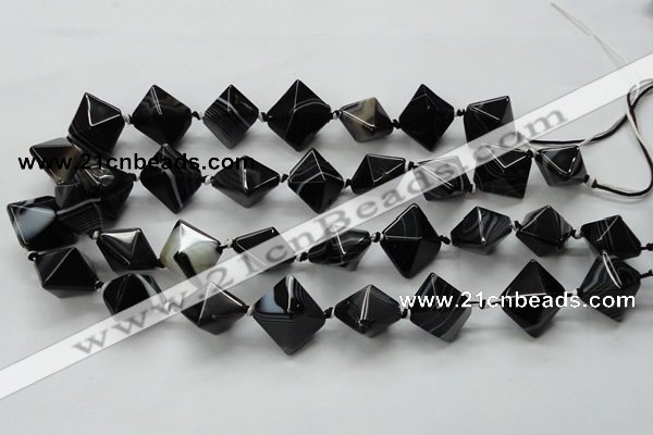 CAA293 15.5 inches 18*18*18mm black line agate gemstone beads