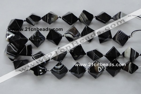 CAA294 15.5 inches 20*20*20mm black line agate gemstone beads