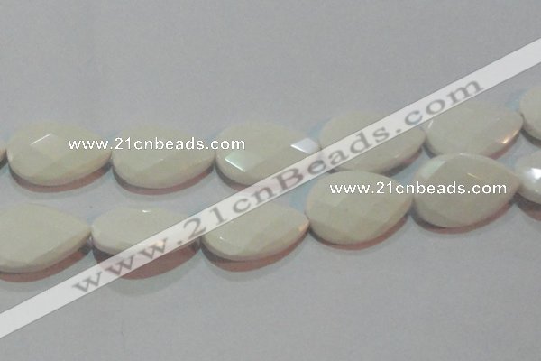 CAG7270 15.5 inches 30*40mm faceted flat teardrop white agate beads