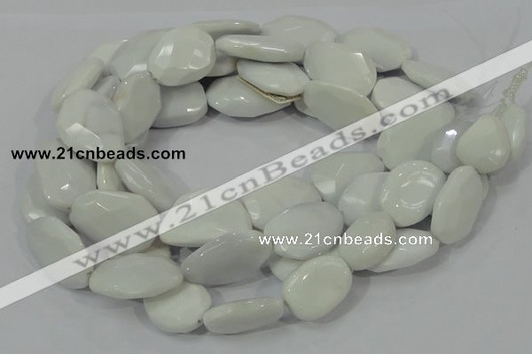 CAG730 15.5 inches 20*30mm faceted freeform white agate beads