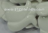 CAG733 15.5 inches 30*40mm flower-shaped white agate beads