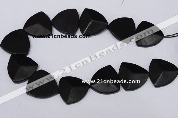 CBS19 15.5 inches 30*30mm triangle black stone beads wholesale