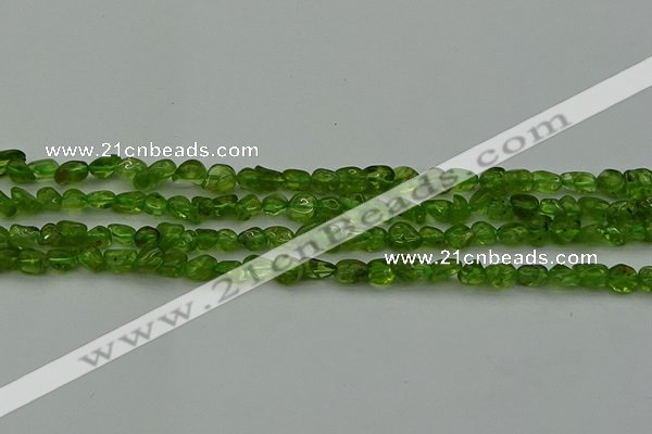 CCH675 15.5 inches 4*6mm - 5*8mm peridot gemstone chips beads