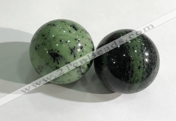 CDN1238 40mm round ruby zoisite decorations wholesale