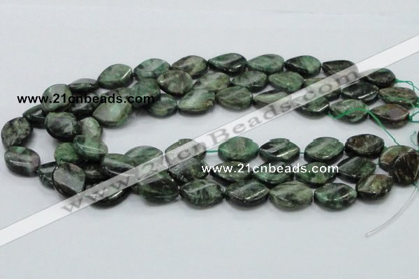 CEM28 15.5 inches 15*20mm twisted teardrop emerald gemstone beads