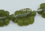 CFG11 15.5 inches 20*28mm carved leaf Korean jade beads