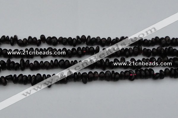 CGA653 15.5 inches 5*8mm nuggets red garnet gemstone beads