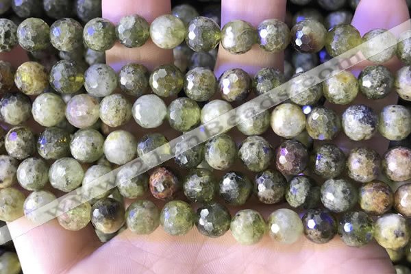 CGA706 15.5 inches 8mm faceted round green garnet beads