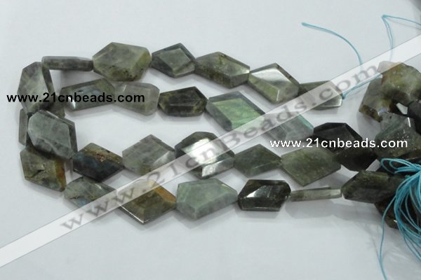 CNG445 15.5 inches 15*20mm – 20*32mm faceted nuggets labradorite beads