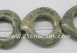 CNS22 16 inches 30*30mm heart natural serpentine jasper beads