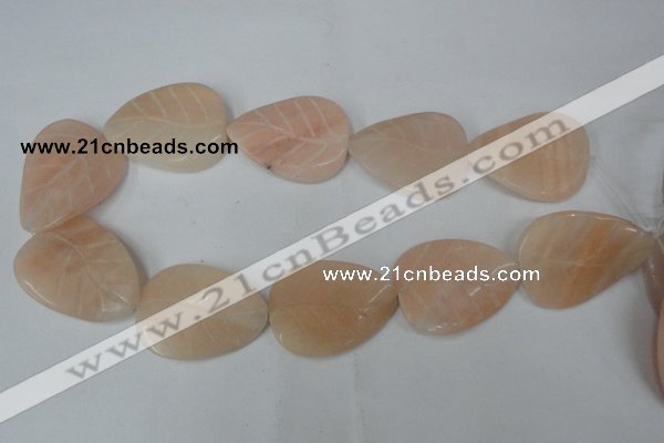 CPI159 15.5 inches 30*40mm carved leaf pink aventurine jade beads