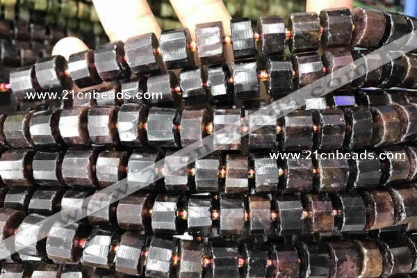 CRB2097 15.5 inches 11mm - 12mm faceted tyre orange garnet beads