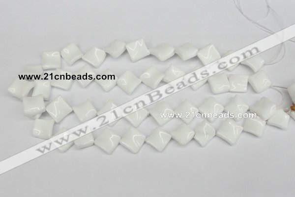 CTW57 15.5 inches 15*15mm twisted diamond white agate beads