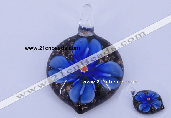 LP38 13*32*46mm heart inner flower lampwork glass pendants