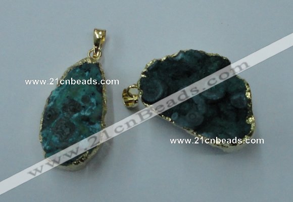 NGP1143 25*35mm - 40*45mm freeform druzy agate pendants with brass setting