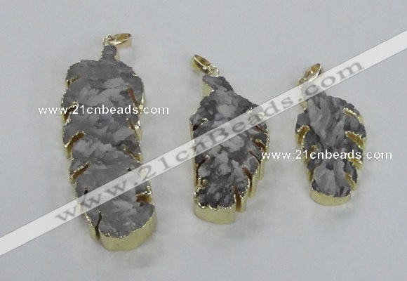 NGP2108 20*40mm - 25*65mm feather-shaped druzy agate pendants