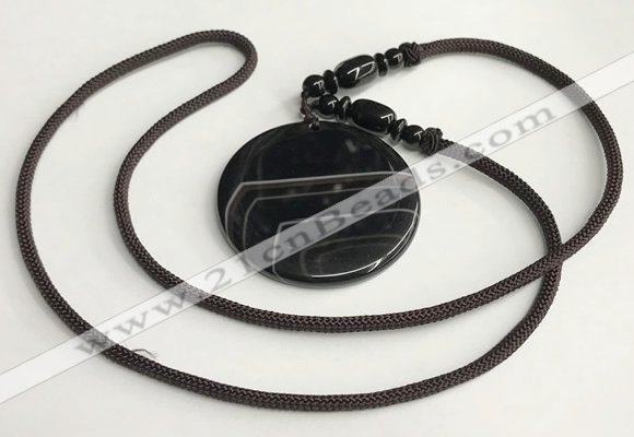 NGP5676 Agate flat round pendant with nylon cord necklace